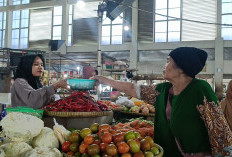Jelang Nataru, Harga Cabai di Batang Meroket hingga 50 Persen