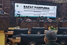 Bupati Batang Serahkan Raperda APBD 2025 ke Dewan, Sepuluh Tahun Raih Opini WTP dari BPK