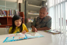 Perpustakaan Batang Jadi Alternatif Ngabuburit Kurangi Screentime Gadget saat Ramadan