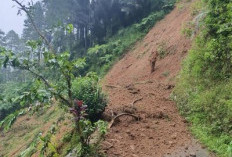 Jalan Putus Total Akibat Longsor, Sekolah di Desa Depok Terisolir, Pembelajaran Daring Terkendala Sinyal
