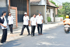 Ruas Jalan Bligo Diperbaiki, Plt Bupati Pekalongan Sukirman: Viral atau Tidak, Semua Jalan Jadi Prioritas