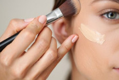 5 Merk Foundation Ringan untuk Sehari-Hari yang Cocok Dipakai Pekerja Lapangan