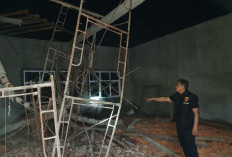 Atap Gedung Kelas Baru SMA Negeri 1 Wiradesa Roboh, 2 Pekerja Luka Ringan