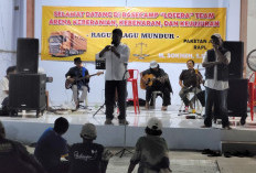 Ibarat Kumpulkan 'Tulang Berserakan' Seniman Lokal di Pekalongan, Sokheh Gagas Panggung 'Cong Rock'