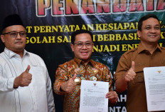 Wakil Bupati Pekalongan Sukirman Teken Komitmen PSEL, Dorong Kolaborasi Penanganan Sampah Regional