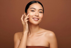 5 Foundation yang Cocok untuk Usia 40 Tahun Keatas Khusus Samarkan Flek Hitam