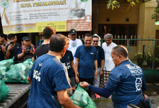 Plt. Bupati Pekalongan Sukirman Dukung Gerakan Bersih Sungai Bersama Gubernur Jateng & Komunitas Sungai Watch