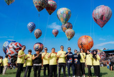 Spektakuler! Grand Final Festival Balon Pekalongan 2026 di Stadion Hoegeng Sedot Ribuan Penonton