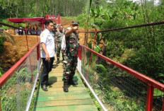 Tim Itjenad Mabesad Cek Jembatan Gantung Garuda di Doro Pekalongan