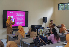 Wujudkan Kantin Sehat, Penjamah Makanan di 4 SMKN Kota Pekalongan Ikuti Sosialisasi Standar Higiene Pangan