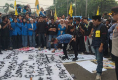 Mahasiswa Gelar Aksi di Jantung Kota Kajen, Tuntut MBG dan KDMP Dievaluasi Total