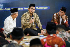 Kawal Penanganan Banjir di Pekalongan, Wagub Jateng Pastikan Kelayakan Fasilitas Bagi Pengungsi