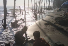 Hilangkan Penat Tak Harus Mahal, Pantai Wonokerto Jadi Pilihan Liburan Murah untuk Keluarga