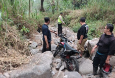 Pekerja SPPG Tulis Tersesat di Hutan Petungkriyono Saat Menuju Dieng, Motor Trail Terjepit Batu