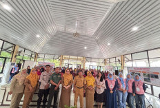 PT MBK Ventura Salurkan 315 Paket Sembako di Slawi, Warga Dibekali Edukasi Keuangan