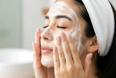 Top 4 Rekomendasi Face Wash untuk Kulit Berminyak dan Komedo yang Mudah Ditemukan
