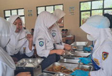 Terinspirasi Sistem Makan Sekolah Jepang, MBG Prasmanan Mulai Diuji di Batang