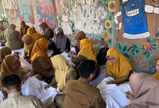 Dukung Industri Kreatif Lokal, Rumah BUMN BRI Bekali Guru Inovasi Produk Batik