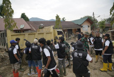 Dukung Pemulihan Pascabencana, Relawan BRI Peduli Terjun Langsung “Bersih-bersih Sekolah” di Aceh Tamiang