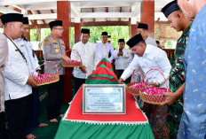 Ziarah Makam Pangeran Mandurorejo, Plt Bupati Pekalongan Sukirman Tekankan Pentingnya Merawat Sejarah