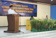 Bupati Batang Tegaskan Sekolah Harus Libatkan Penjahit Lokal dalam Pengadaan Seragam Gratis