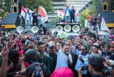 Ahmad Luthfi Temui Massa Aksi Buruh, Serap Semua Aspirasi