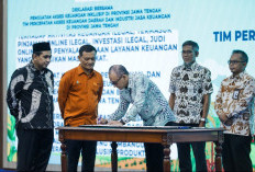 Perkuat Literasi Keuangan hingga Desa, Lindungi Masyarakat Jateng dari Pinjol Ilegal dan Judi Online