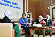 Plt Bupati Pekalongan Sukirman Dorong Media Pelajar Jadi Penggerak Literasi dan Kreativitas Santri