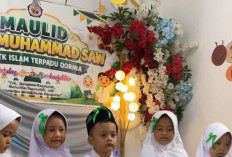 Maulid Nabi di KB-TK Islam Terpadu Qorina Jadi Ajang Latih Keberanian Anak Tampil di Depan Orang Tua