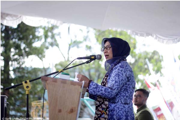 Jabar Perpanjang PBM di Rumah hingga 27 April