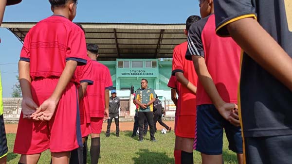 Hari Terakhir, Candra Saputra Pantau Langsung Seleksi Pemain Muda Kabupaten Pekalongan untuk Timnas