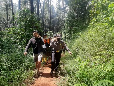 Mayat Wanita Tanpa Identitas Ditemukan di Tepi Sungai