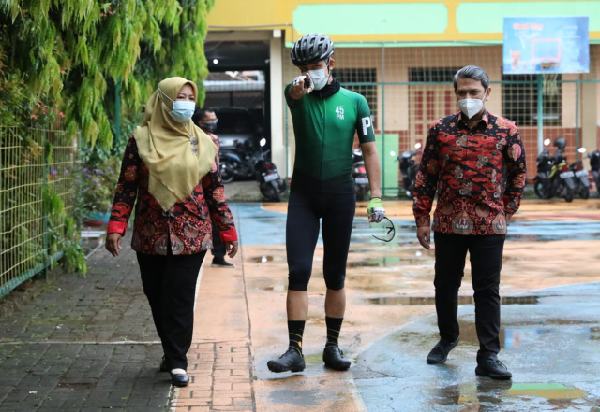 Ganjar Wanti-wati Sekolah Tak Colong-Colongan Gelar Pembelajaran Tatap Muka