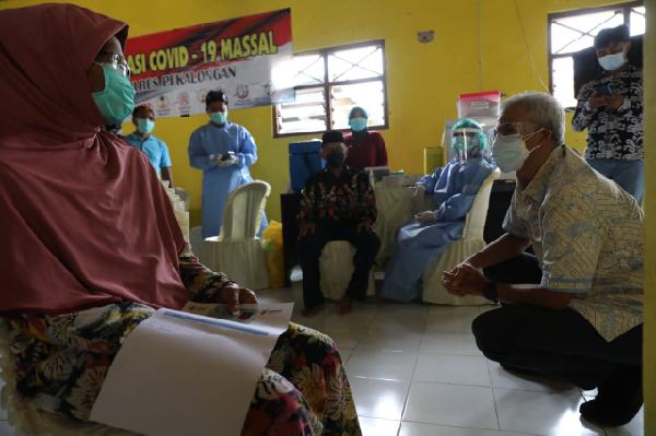 Ganjar Ingatkan Kades di Zona Hijau agar Tidak Lengah