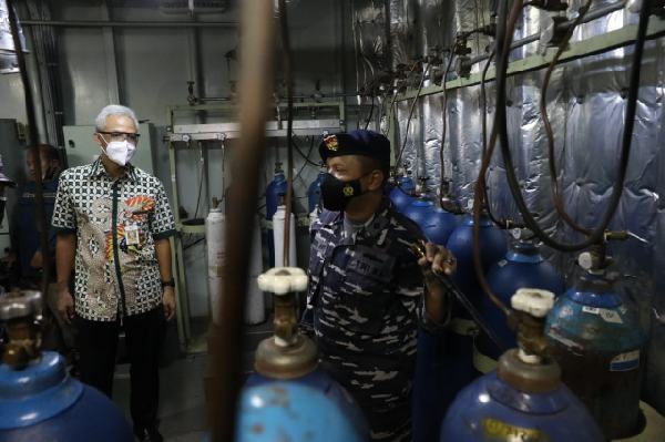 Jateng Dapat Backup Oksigen Dari KRI dr Soeharso, Perhari Produksi 150 Ribu Liter