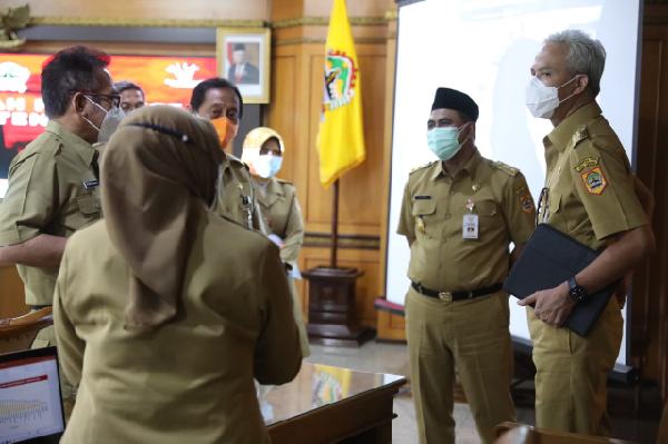 Kasus Covid Jateng Tertinggi, Begini Penjelasan Gubernur Ganjar