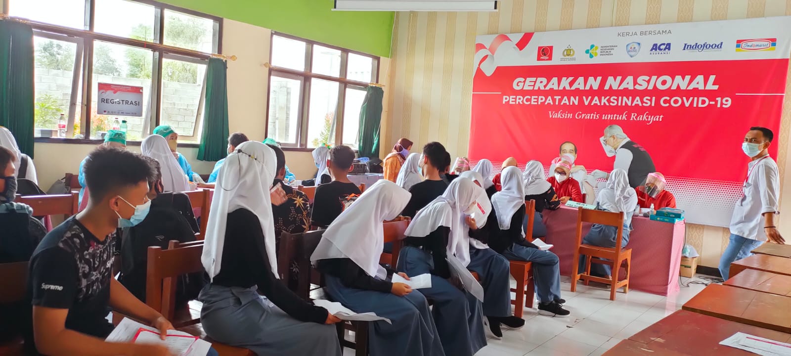 Vaksinasi Dosis 2, Pro Jokowi Jangkau Ribuan Akseptor