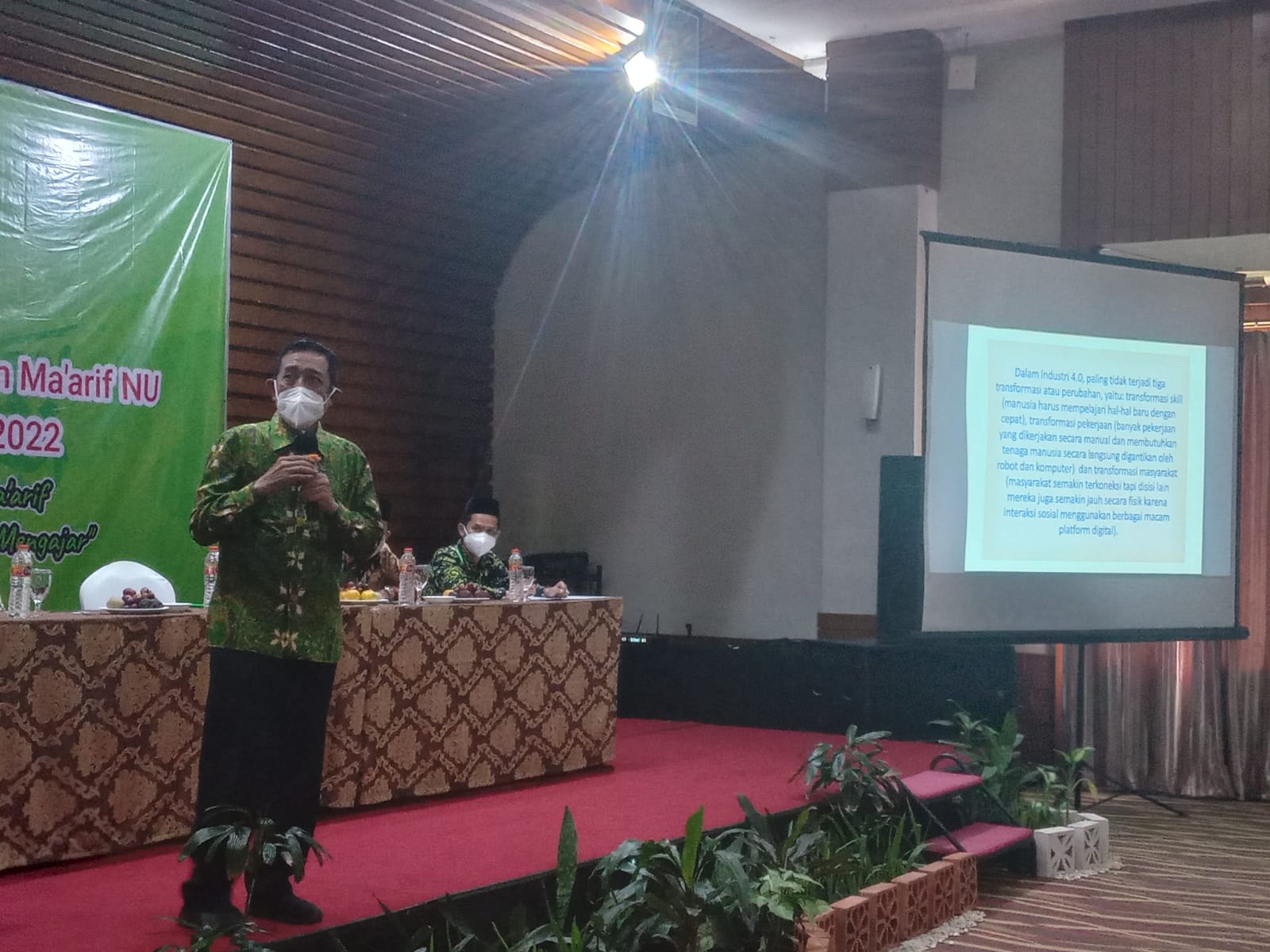 Membidangi Pendidikan di DPR RI, Bisri Romly Jadi Narasumber Seminar Nasional Pendidikan di Pekalongan