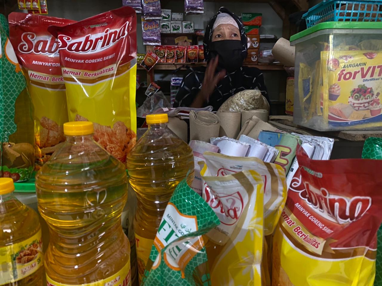 Harga Minyak Goreng Naik Tajam, Banyak Pembeli yang Batal Membeli