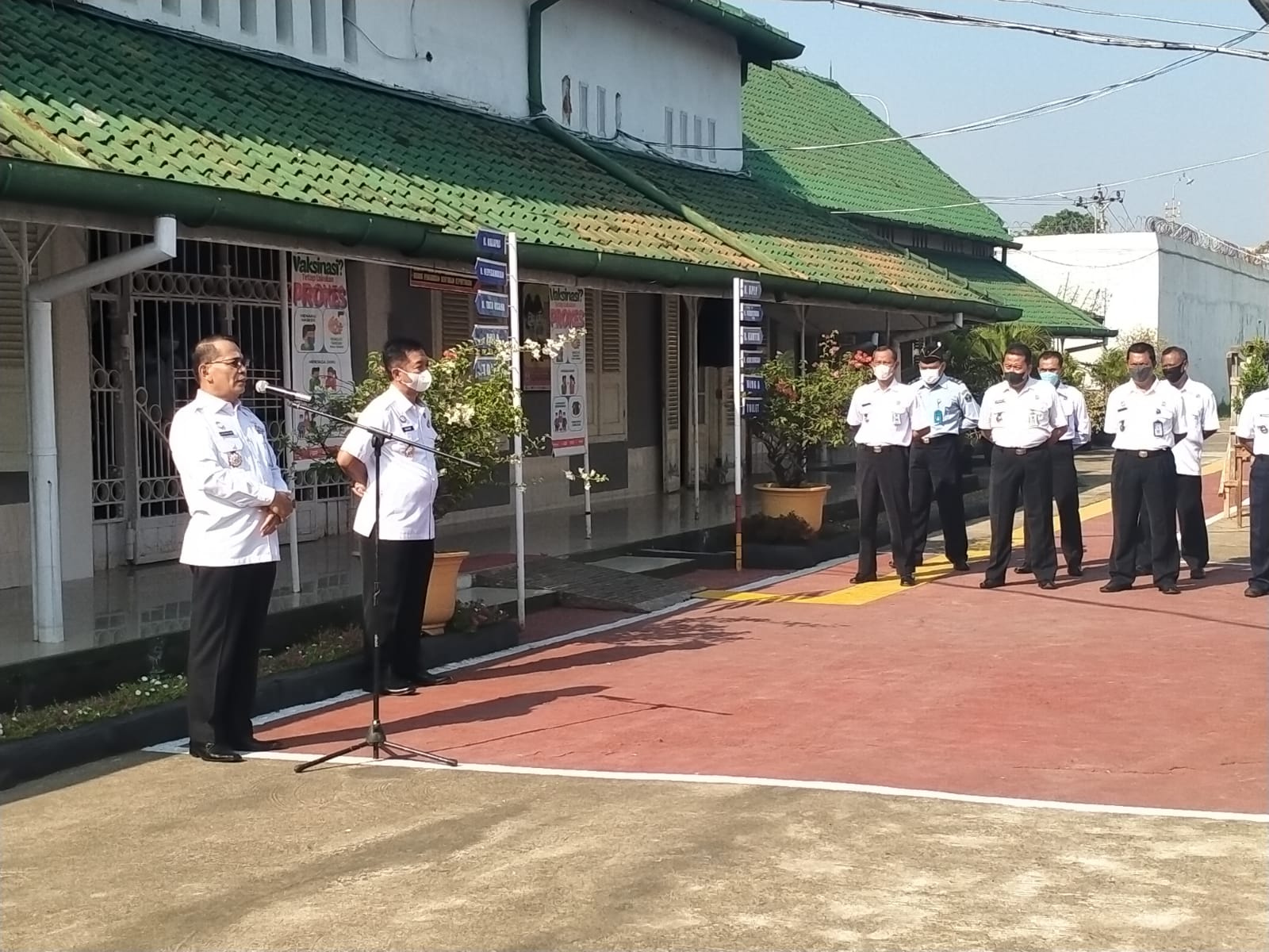 Pimpin Apel Pagi Pegawai Lapas Pekalongan, Kakanwil Kemenkumham Jateng Tekankan Pentingnya Jaga Komitmen dan I