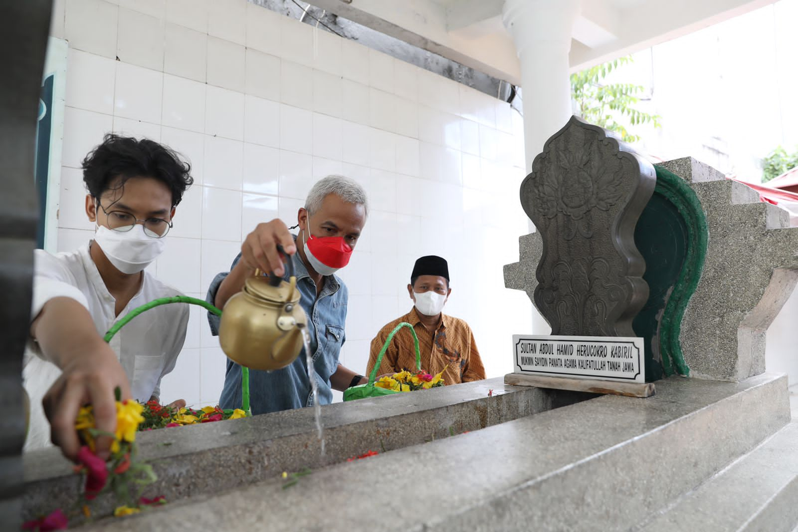 Tiba di Makassar, Ganjar Langsung Ziarah Makam Pangeran Diponegoro