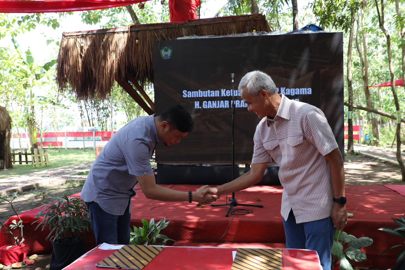 Gayengnya Pertemuan Ganjar dan Ustad Das'ad Latief Ditemani Jalangkote dan Barongko