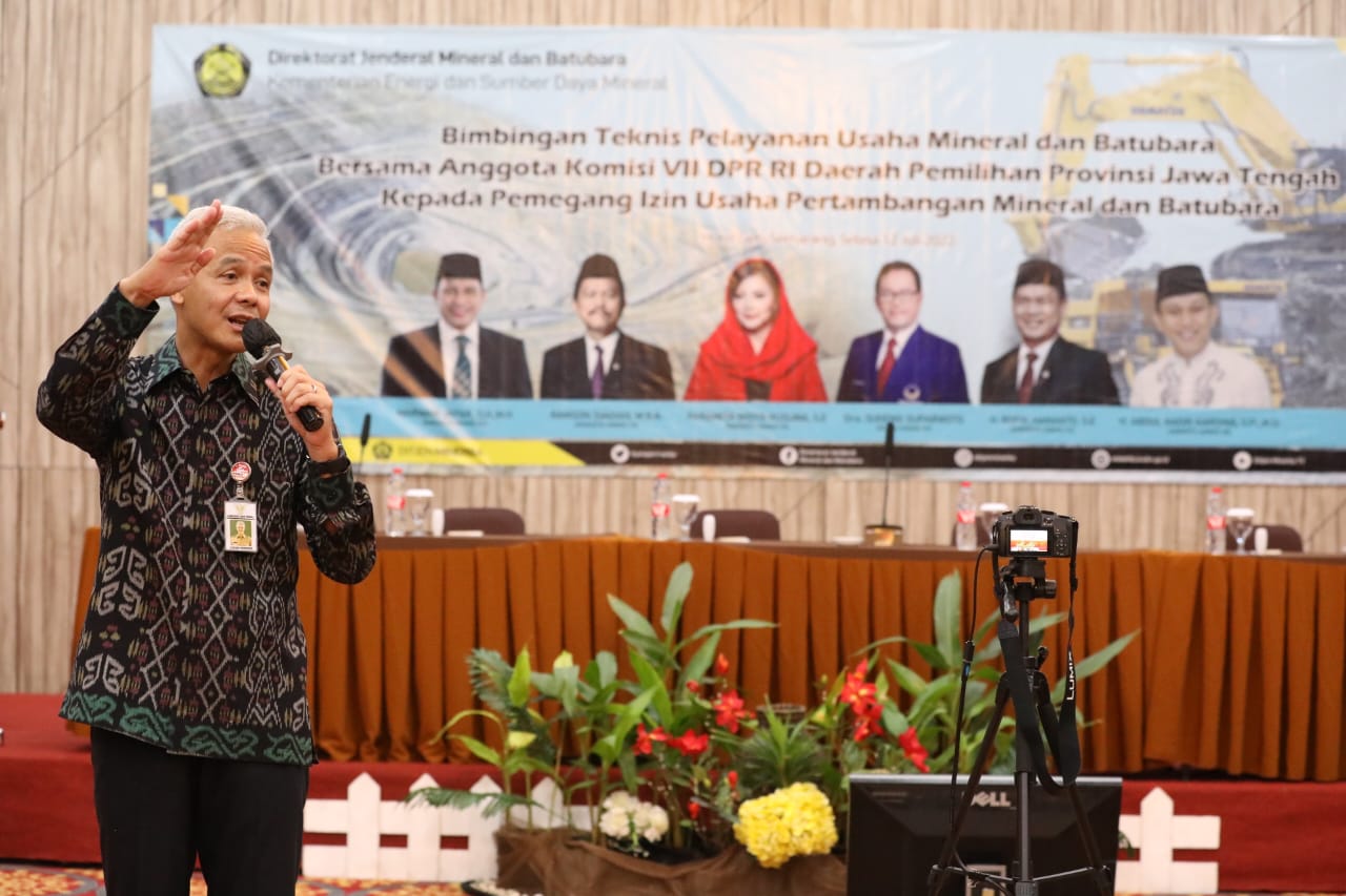 Blak-blakan pada Pelaku Usaha Pertambangan, Ganjar: Banyak yang Ilegal dan Biasanya Backing-Backingan