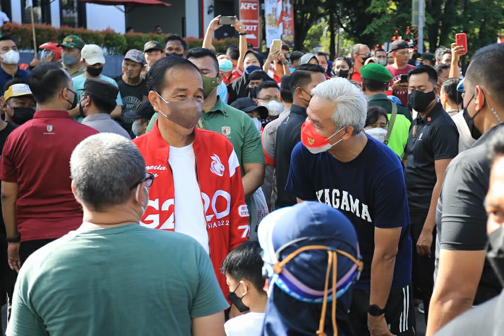 Olahraga Bareng di CFD Solo, Ini yang Diobralkan Jokowi dan Ganjar