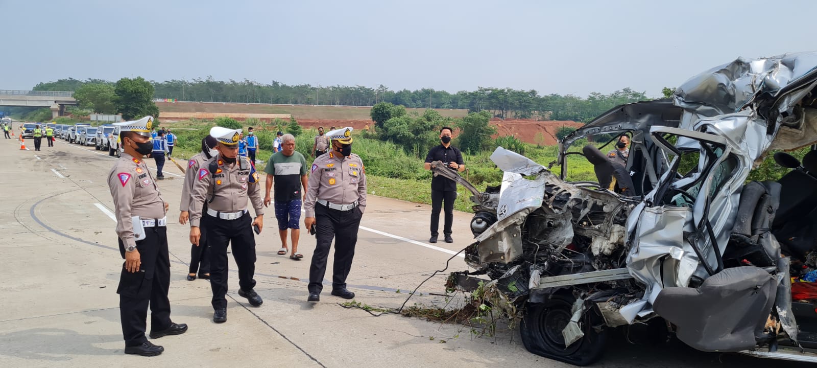 Sopir Hiace Dikabarkan Selamat, Berikut Nama-nama Korban Kecelakaan Maut di Tol Batang-Semarang