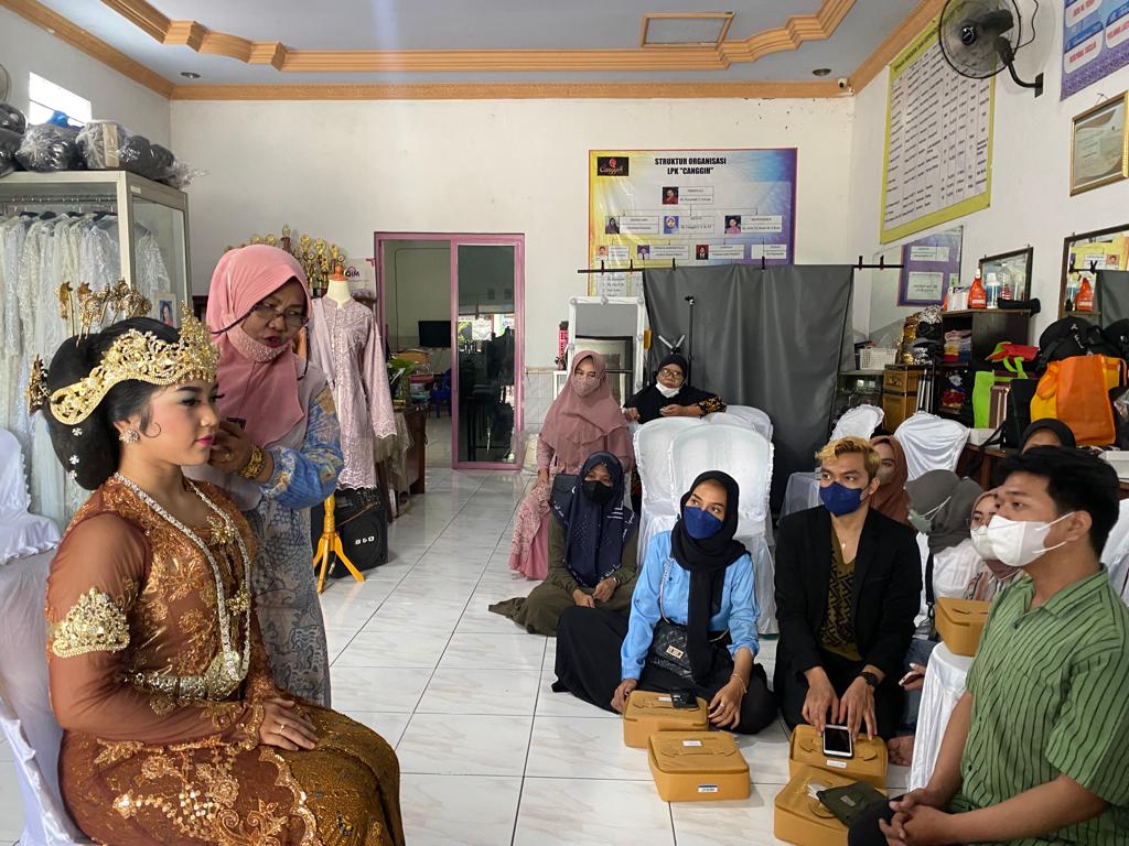 Ikuti PKW, Puluhan Peserta Dapatkan Kursus Gratis dan Modal