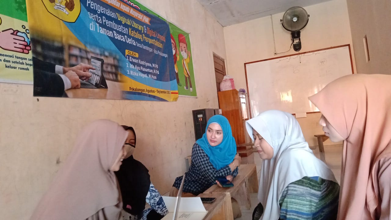 PKM Unikal, Kenalkan Digital Library dan Literasi