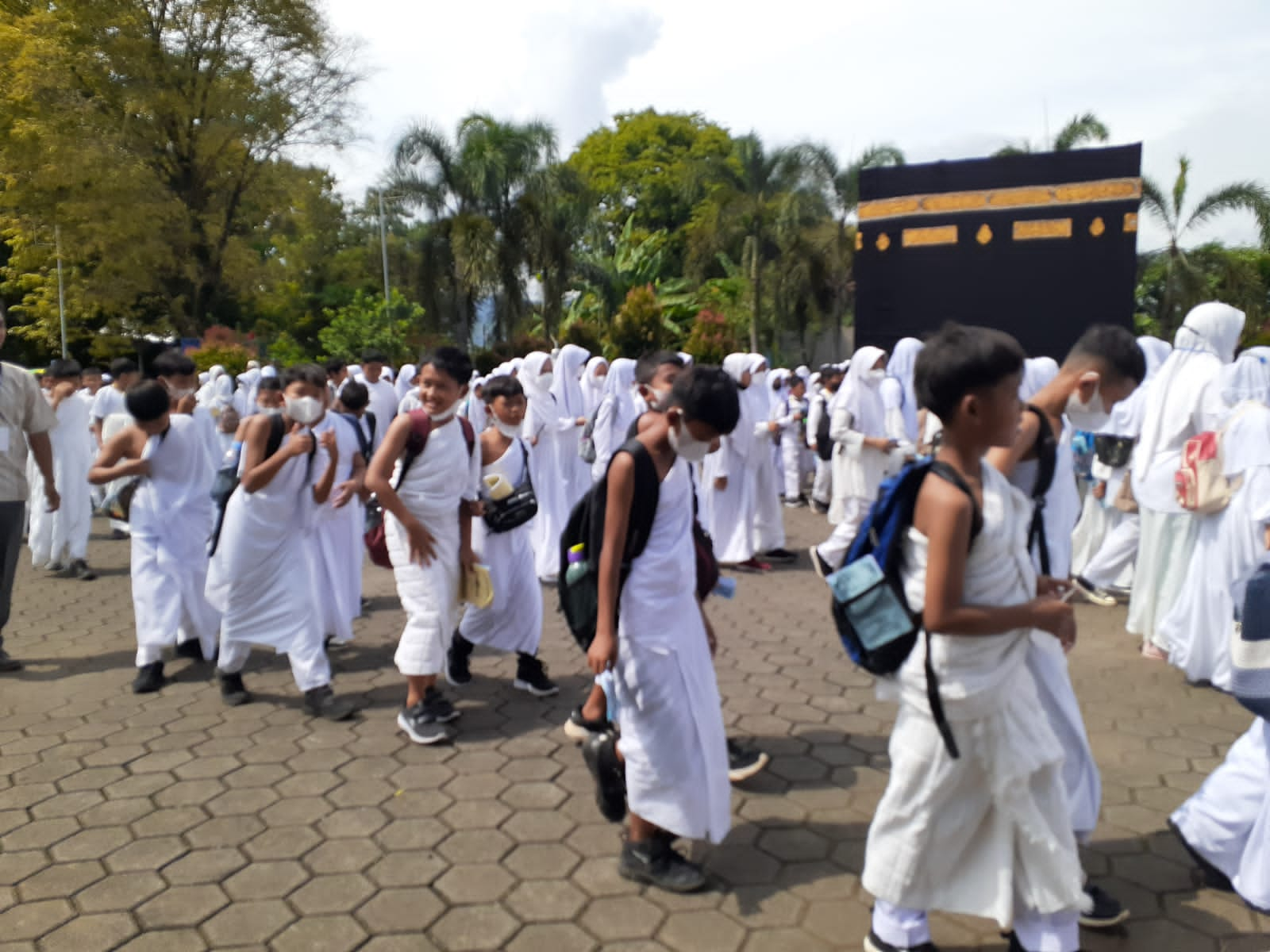 596 Siswa Kelas 6 SD Muhammadiyah se Kab Pekalongan Ikuti Latihan Manasik Haji