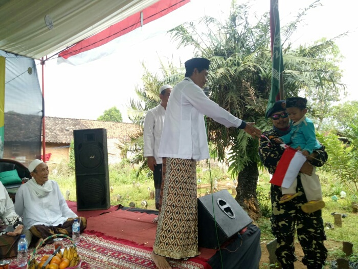 Ratusan Umat Muslim Ikuti Khoul Pendiri Kabupaten Batang