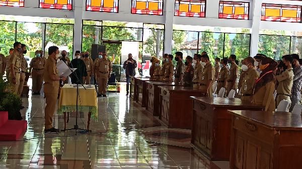 Kepala DPMPTSP dan DPPKAD Pemkab Batang Diganti